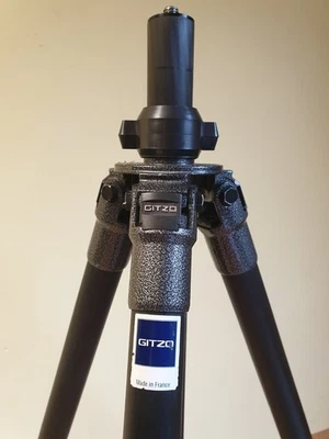 Gitzo Large Carbon Fibre Camera Tripod. - Image 1 of 4