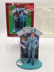 Frank Sinatra "I've Got You Under My Skin" Ornament (2002 Sheffield Enterprises) - Picture 1 of 3