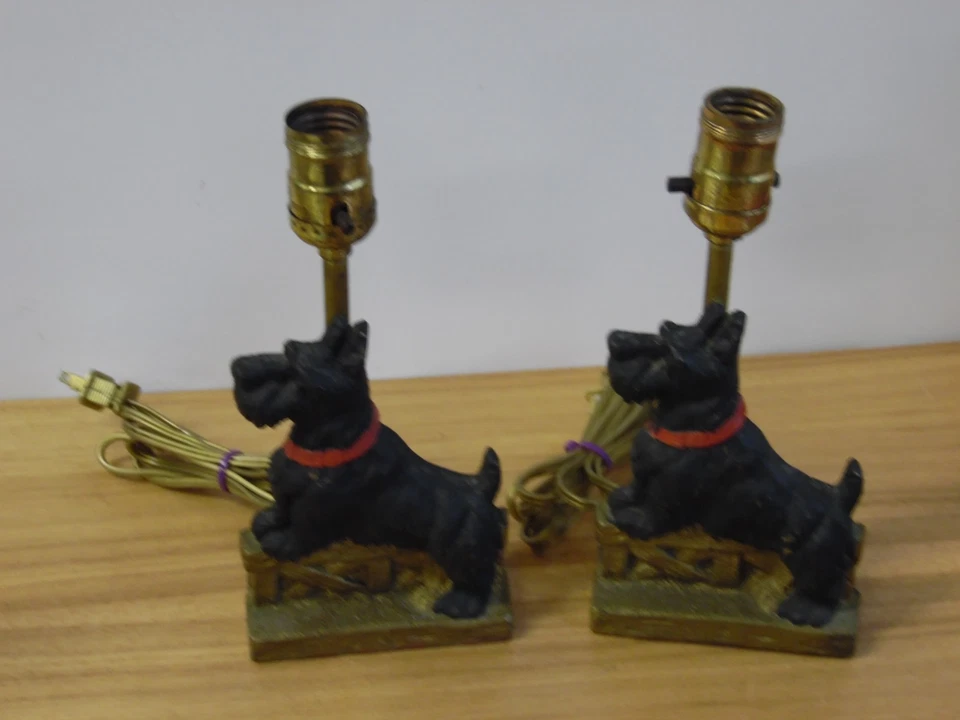 Pair of Antique Cast Iron lamps Black Scottie Dog Scottish Terrier lamp light - Изображение 1 из 4
