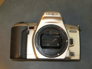 MINOLTA MAXXUM QTSI 35MM FILM CAMERA NO LENS AS IS - Picture 1 of 5