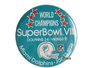 Miami Dolphins World Champions Super Bowl VIII 1974 NFL Button Pin Vintage - Picture 1 of 2