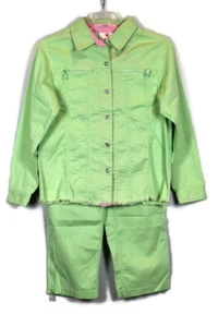 Quacker Factory Women's Green Pant Suit 2 Pc w/ Rhinestones Size Medium   001 - Picture 1 of 6