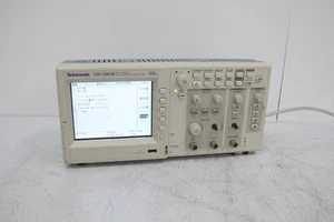 TDS1001B Digital Oscilloscope Tektronix - Picture 1 of 10