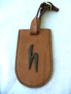 Vtg HARTMANN Brown Leather Brass Logo Luggage Hang Bag Tag!  DISTRESSED! BUCKLE - Image 1 of 4