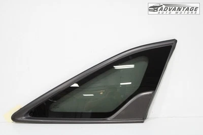 KIA SORENTO 2021-2023 PANEL TRASERO DERECHO CUARTO VENTANA CRISTAL OEM Foto 1 de 4