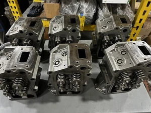 Volvo td 164 kae cylinder heads - Picture 1 of 8