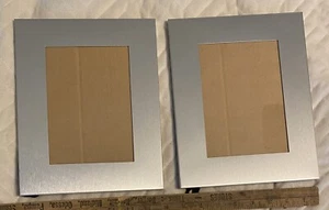Menge 2 Gebürstet Nickel Grün Baum Galerie Bilderrahmen für 5x7 Foto Stehend - Bild 1 von 5