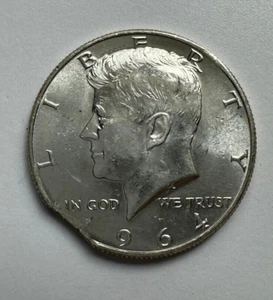 1964 P Kennedy 50 Cent 90% Silber Fehler 3% runder Clip Riss am Kennedys Auge - Bild 1 von 8