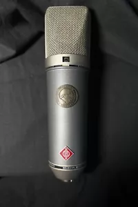 Neumann Berlin TLM 67 Large Diaphragm Condenser Mic with box - Picture 1 of 15