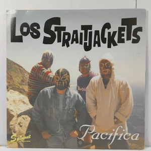 Los Straitjackets – Pacifica / Kawanga!: NM 7" 45RPM 754 - Picture 1 of 2