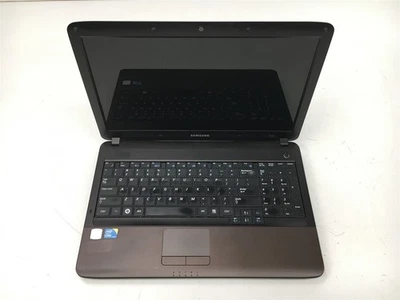 Portátil Samsung R540 i3 M380 2,53 GHz 3 GB Ram 15" LCD sin disco duro - Imagen 1 de 4