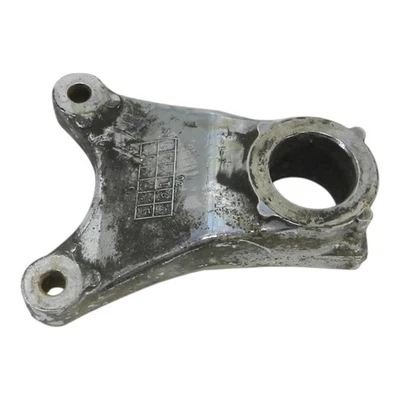 Soporte de montaje de pinza de freno trasero Suzuki GSXR600 1997 69721-33E00 Foto 1 de 4