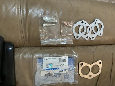 Новые прокладки выпускного коллектора для BMW 2002 e10. - Изображение 1 из 2