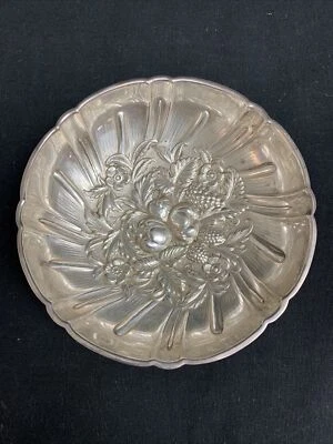 Prato S Kirk prata esterlina Repousse #430 4,7” - Imagem 1 de 4