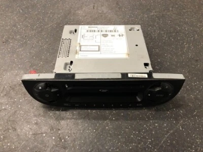 RADIO RADIO Fiat 500 (312) Hatchback 0.9 TwinAir 85 (Euro 6)) 2011 7355341840 - Bild 1 von 4