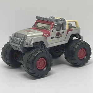 Jurassic World ‘93 Jeep Wrangler Matchbox Oversized Wheels Diecast 1:24 - Picture 1 of 8