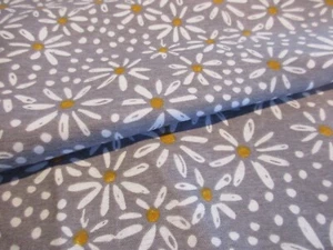 Winzige Gänseblümchen - Super kuschelnde Baumwolle Flanell Stoff BTY blau Denim Blumen - Bild 1 von 4