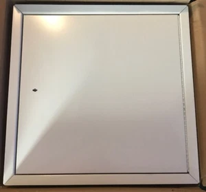 Mehrzweck Metall Zugang Panel, gerändeltes Knopfschloss, 18" Breite x 18" Höhe (NEU) - Bild 1 von 6
