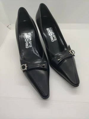 Ferragamo Gessica Black Leather Kitten Heel Pump Size 9 B  Silver Logo Accent  - Image 1 of 4