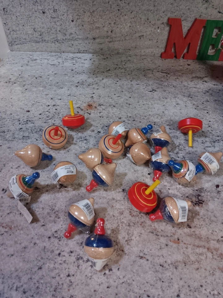 20 hilanderos de madera de juguete vintage - NUEVO stock antiguo Y2K  Foto 1 de 4