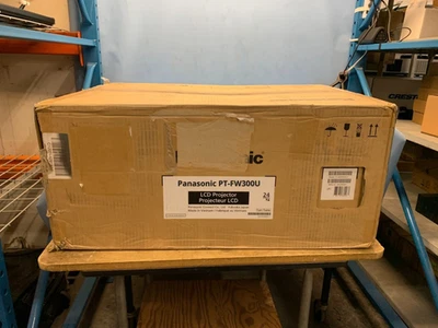 NEW 3500 Lumens 3LCD Projector for Cinema & Movie 1080p HDMI-Adapter w/Bundle - Image 1 of 4