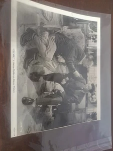 1940 Escape Movie Black And White Photo 8x10 #76 - Picture 1 of 7