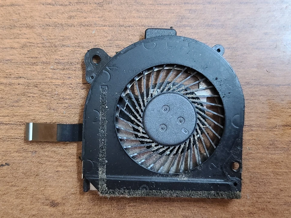 OEM!! ACER ASPIRE S7-392-6832 S7 SERIES LAPTOP 40mm CPU COOLING FAN REPLACEMENT - Image 1 of 2