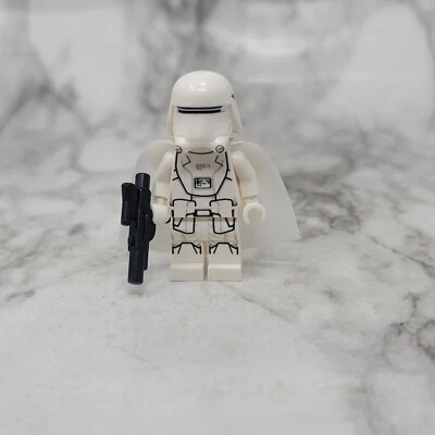 Lego First Order Snowtrooper Minifigure Star Wars 75249 - Image 1 of 2
