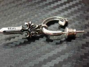 925 Silver Chrome heart style earring from deal design, Flick Hoop: Solid Dagger - Picture 1 of 7