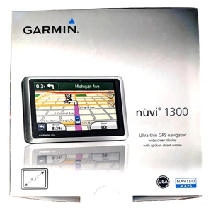 Pacchetto navigatore GPS portatile Garmin Nuvi 1300 4,3 pollici - Foto 1 di 5