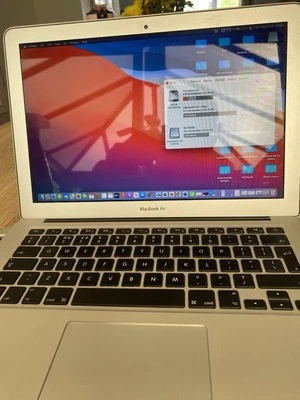 Macbook Air 2017 (13 Inch) - Image 1 of 4