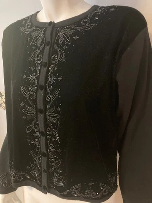 Cárdigan de lana de terciopelo negro clásico vintage Talbots con cuentas pequeño pequeño pequeño Foto 1 de 4