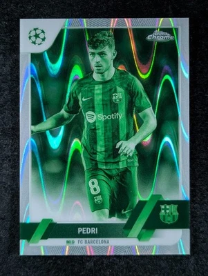 2022-23 Topps Chrome UEFA PEDRI 201/225 Night Vision RayWave Refractor SP #136 - Image 1 of 3