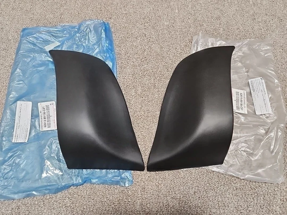 Cubierta de casa de cuarto de rueda para camioneta Toyota Hilux 89-95 par izquierda y derecha OEM NUEVO Foto 1 de 4