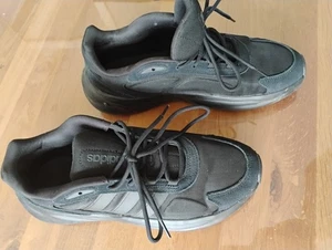 Adidas Schuhe Größe 42 Schwarz Neu - Bild 1 von 3