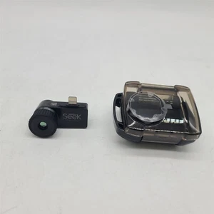 Seek Thermal CompactXR – Outdoor Thermal Imaging Camera for iOS, Black (LT-AAA) - Zdjęcie 1 z 4