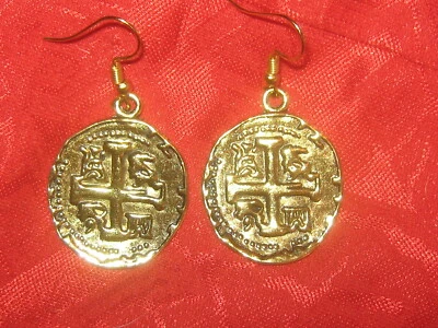 Pendientes colgantes 25MM peltre tono oro español piezas de ocho dije pirata Foto 1 de 2