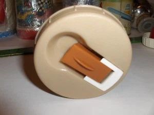 Plastic-Thermos-Aladdin Flip UP Sip Top Stopper-No-37`Very Nice-: Free shipping - Picture 1 of 3