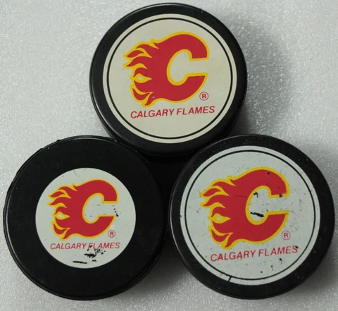 3 Vintage Calgary Flames Souvenir Puck Lot NHL Hockey Cover