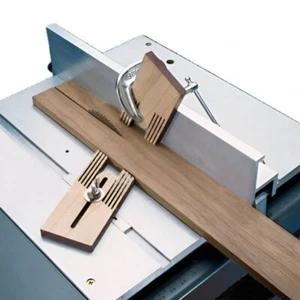 Juego de tablas de plumas y cercas MicroLux® para sierra de mesa inclinable - Imagen 1 de 2
