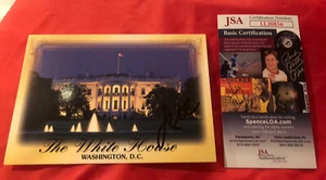 ¡TARJETA POSTAL FIRMADA POR JILL BIDEN ESPOSA DEL PRESIDENTE JOE DE WASHINGTON CON CERTIFICADO DE AUTENTICIDAD JSA FLOTUS! - Imagen 1 de 2