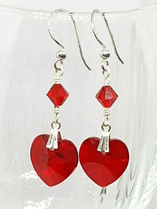 Pendientes de plata, pendientes, clips para pendientes con corazón de Swarovski Light Siam, hechos a mano - Imagen 1 de 11