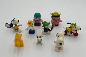 9 Vintage 1958 Snoopy Peanuts Lucy Mini Figurines Sports McDonalds Wind up Toy - Picture 1 of 17