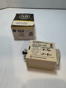 ALLEN-BRADLEY 700-HTM12JA1 MULTI-RANGE TIMER - Imagen 1 de 3