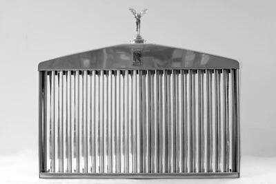 Rolls-Royce Silver Spirit OEM Vintage Radiator Shell Grille & Spirit of Ecstasy - Image 1 of 4
