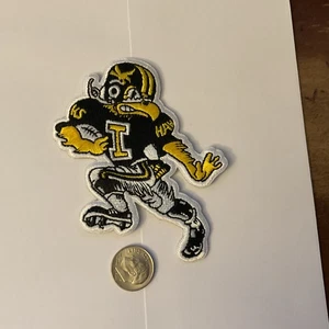Iowa Hawkeyes vintage iron on embroidered patch 3” X 3.5” - Picture 1 of 2