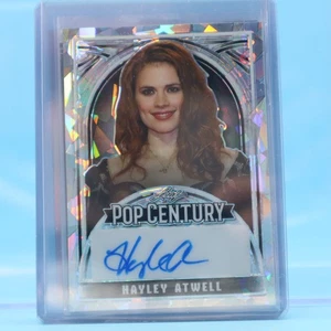 HAYLEY ATWELL 2024 Leaf Pop Century #9/10 Autograph SEXY ACTRESS "AGENT CARTER" - Picture 1 of 2
