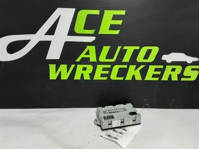 Caja de fusibles motor lado izquierdo compartimento motor se adapta a 10-15 XJ 580316 Foto 1 de 4