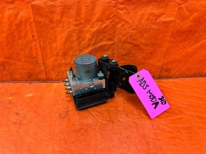 09-15 INFINITI G37 CONVERTIBLE - ABS PUMP ANTI SKID LOCK ACTUATOR VSA MODULATOR - Foto 1 di 5