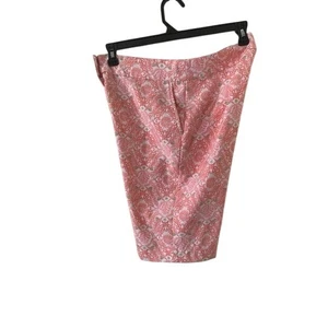 IZOD Women's golf shorts - Picture 1 of 5